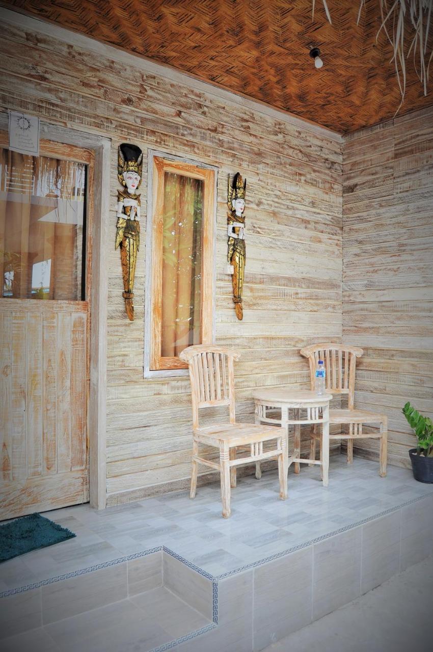 Cemara'S Beach Homestay Batununggul Екстер'єр фото